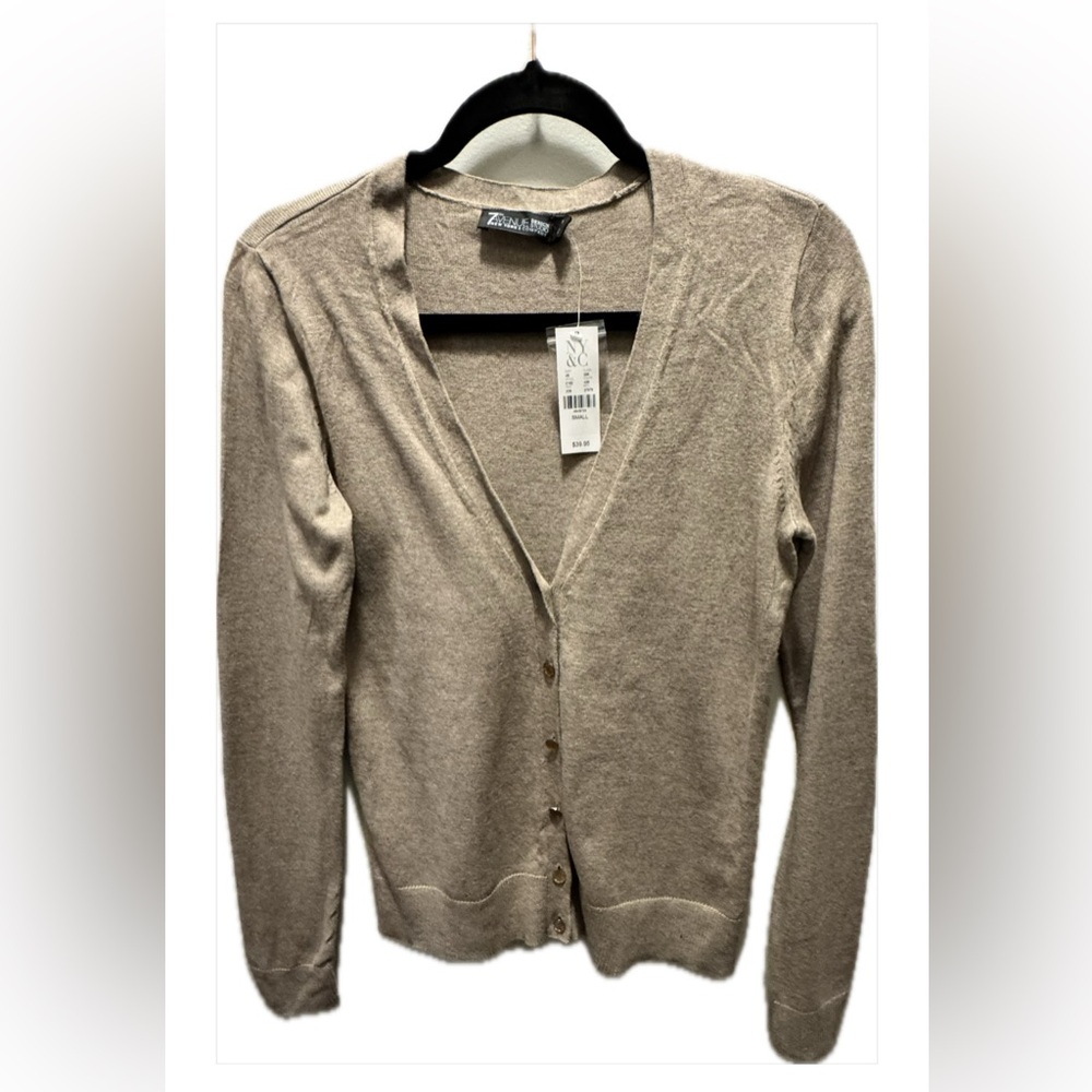 New York & Company Beige Sweater